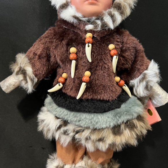 TRADITIONS DOLL COLLECTION 13" Nutik Eskimo Porcelain Doll - Picture 2 of 9